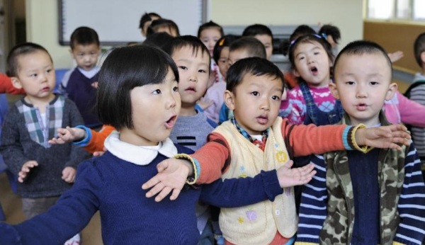 Six Reasons Kindergarten EFL Songs Rock - Star Teacher Training